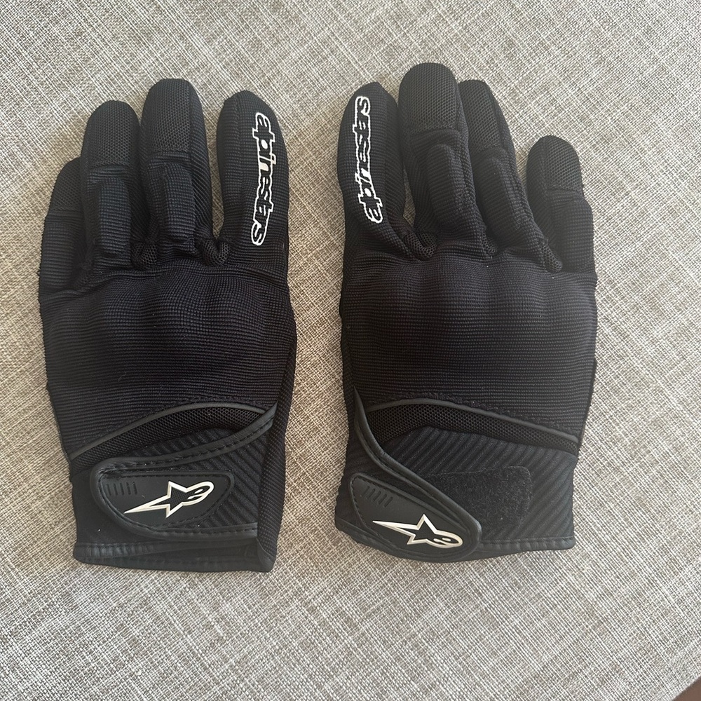 Alpinestars gloves size M